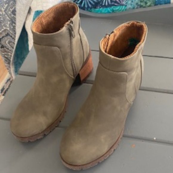 Kork-Ease Shoes - Kork-Ease Boots